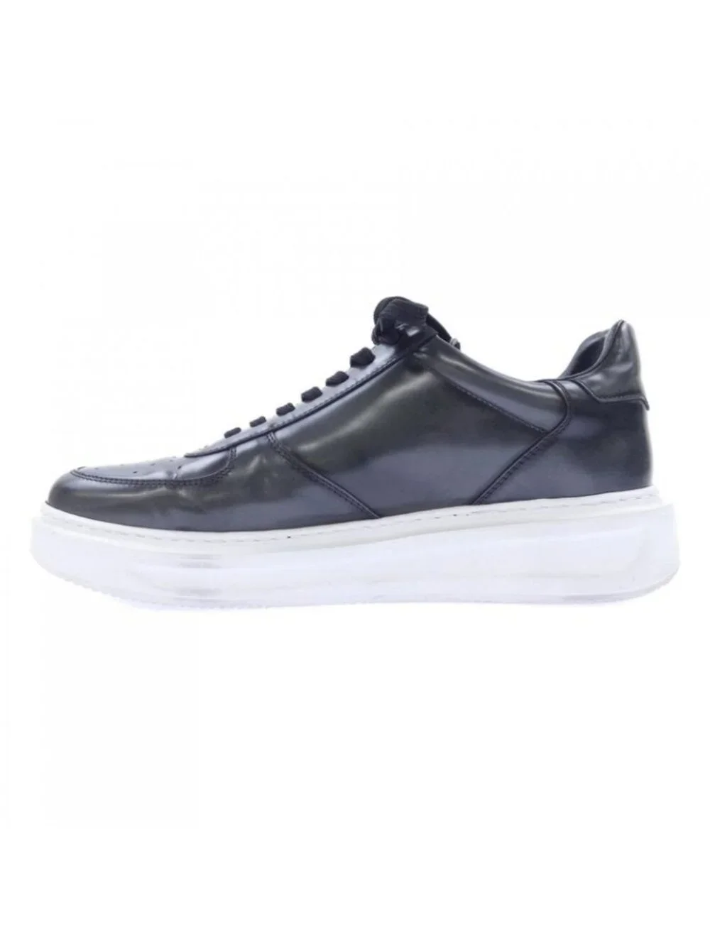 ★SOLD★ Louis Vuitton Beverly Hills Line Sneakers - Picture 2 of 6